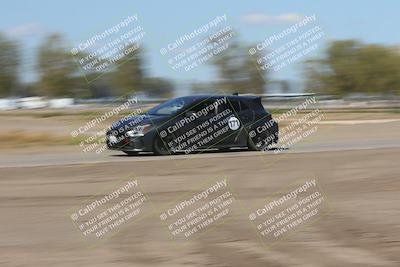 media/Oct-04-2025-OnGrid (Sat) [[44bd565ffa]]/Pink Group/Grapevine/